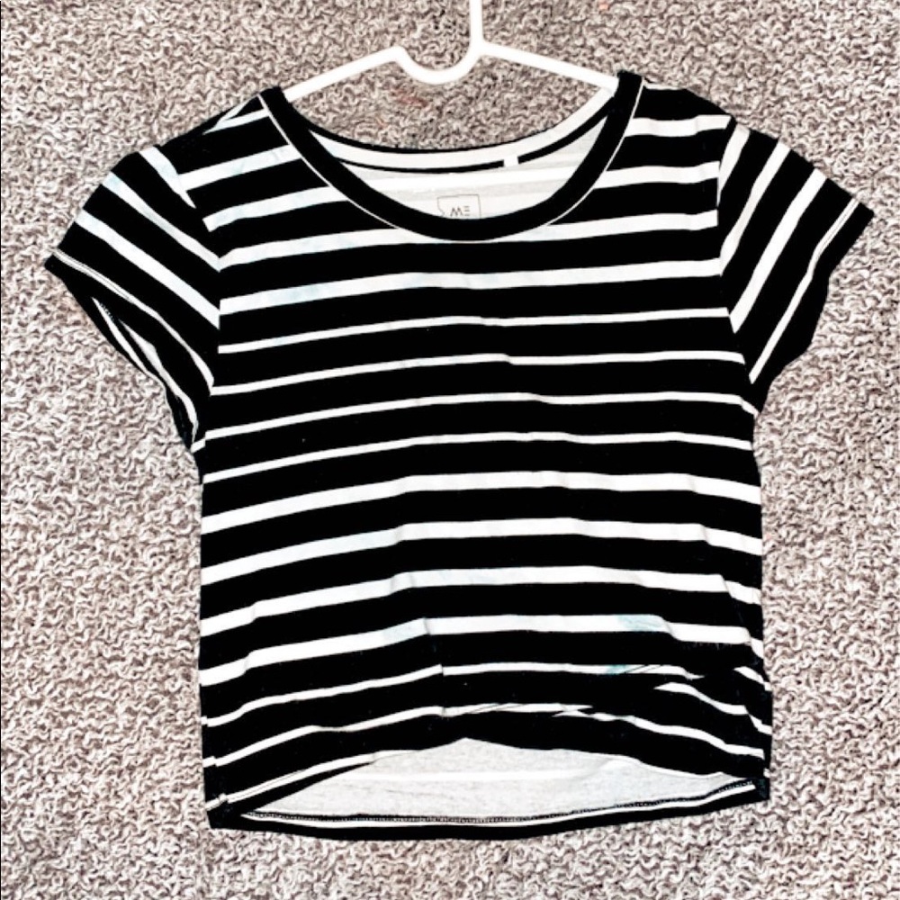 crop t shirt
